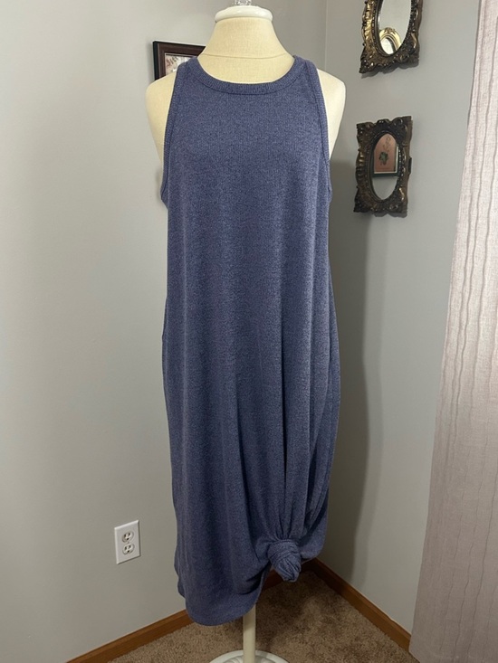 Madewell Dresses & Skirts - Madewell Sleeveless Navy Midi Dress with Removable Front Knot